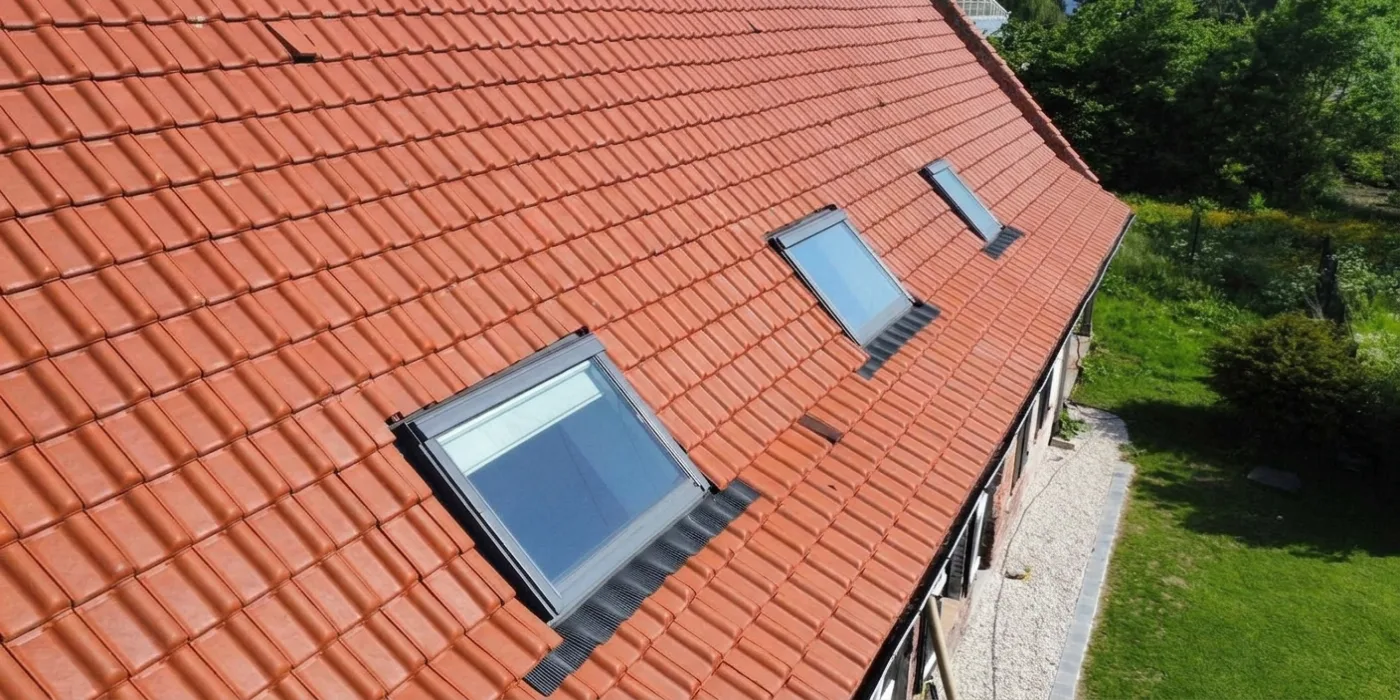 Nettoyage de tuiles à Amiens